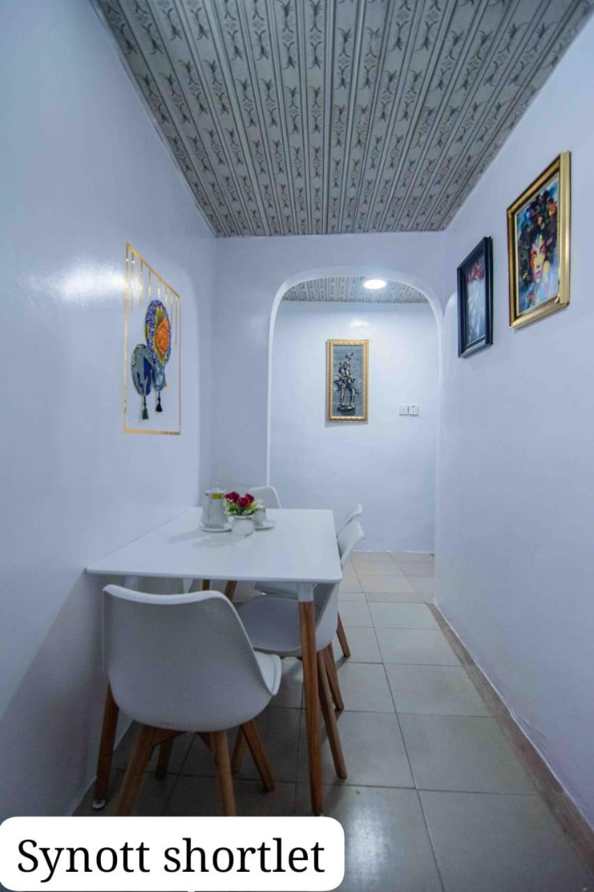 Synott Apartment Ikeja Zewnętrze zdjęcie